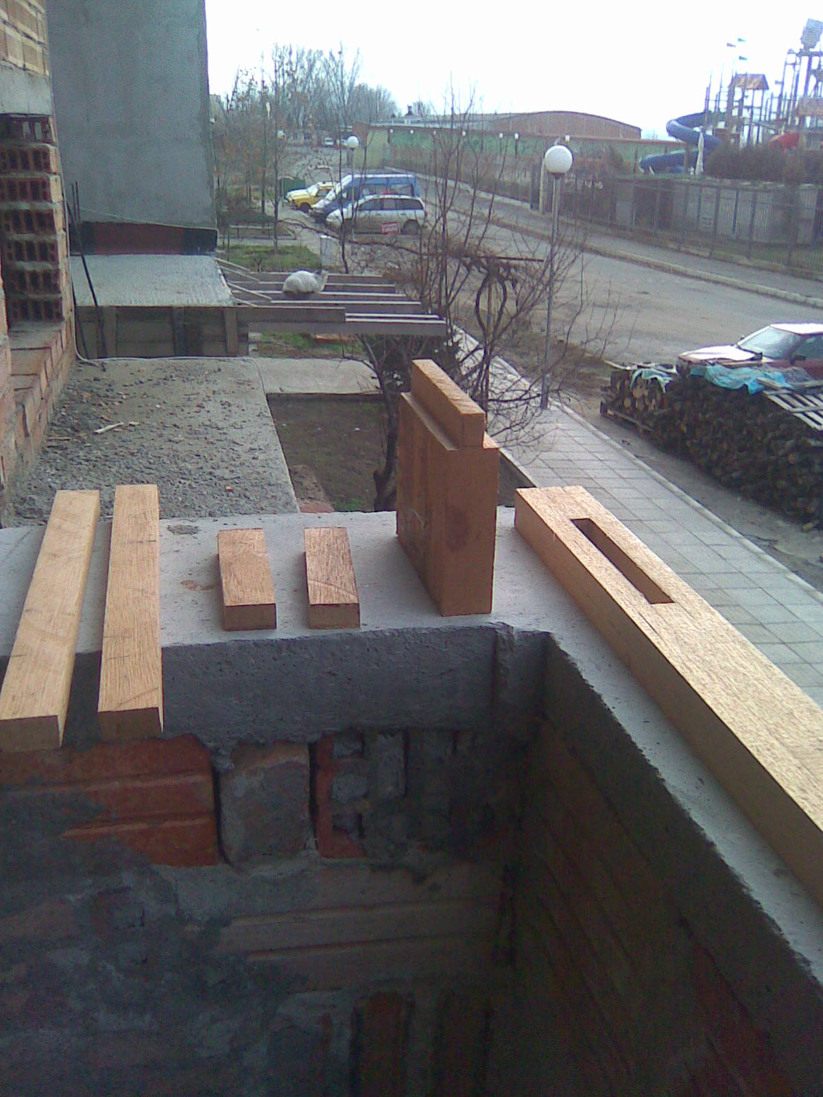 Image049.jpg