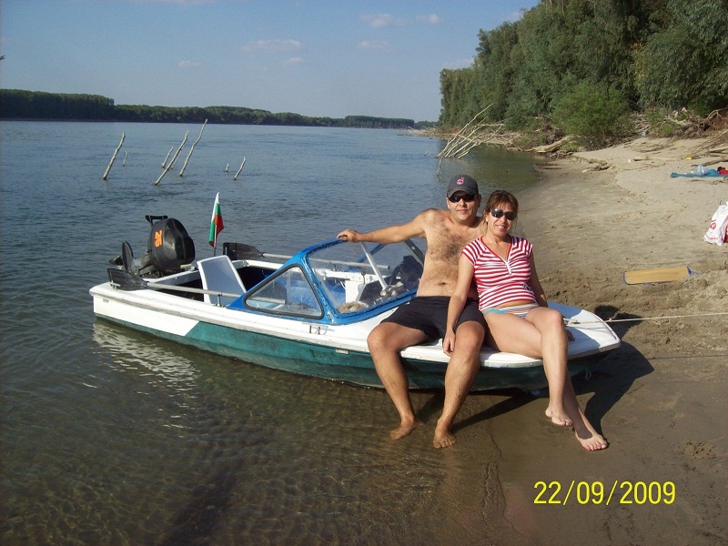 с жена ми на о.Люляка.jpg