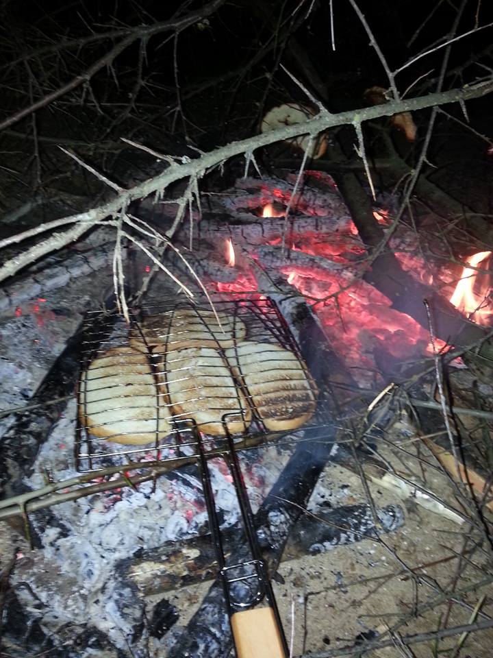10007232_10201720156191917_656410715_n.jpg