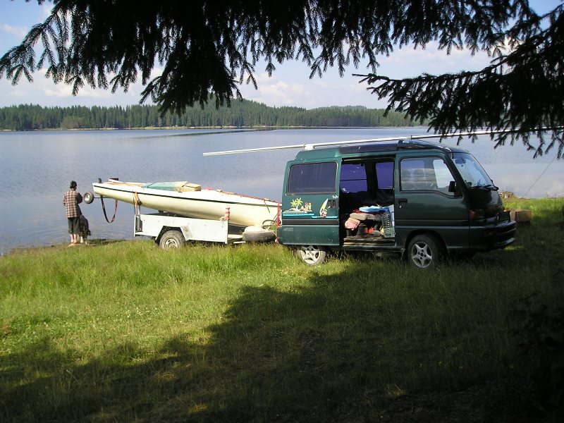 Lodka remarke bus.JPG