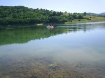 Най после лодката е на вода.