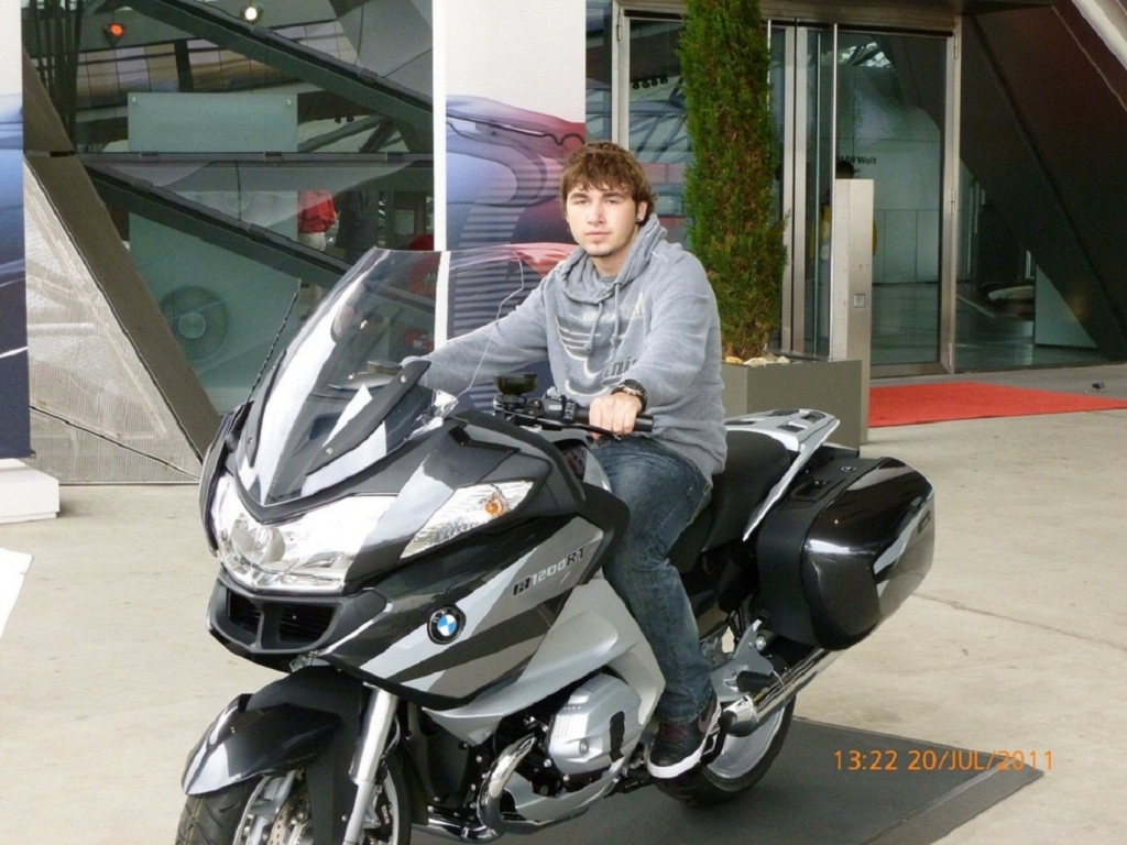 Пред музея на BMW