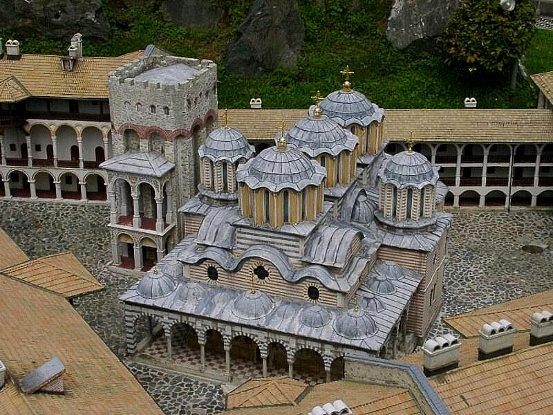 дасдас