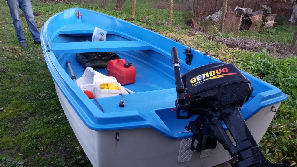 Лодка с двигателем кроссворд