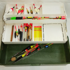 Американско рибарско куфарче malibu с 62 плувки, ваглери и с ...